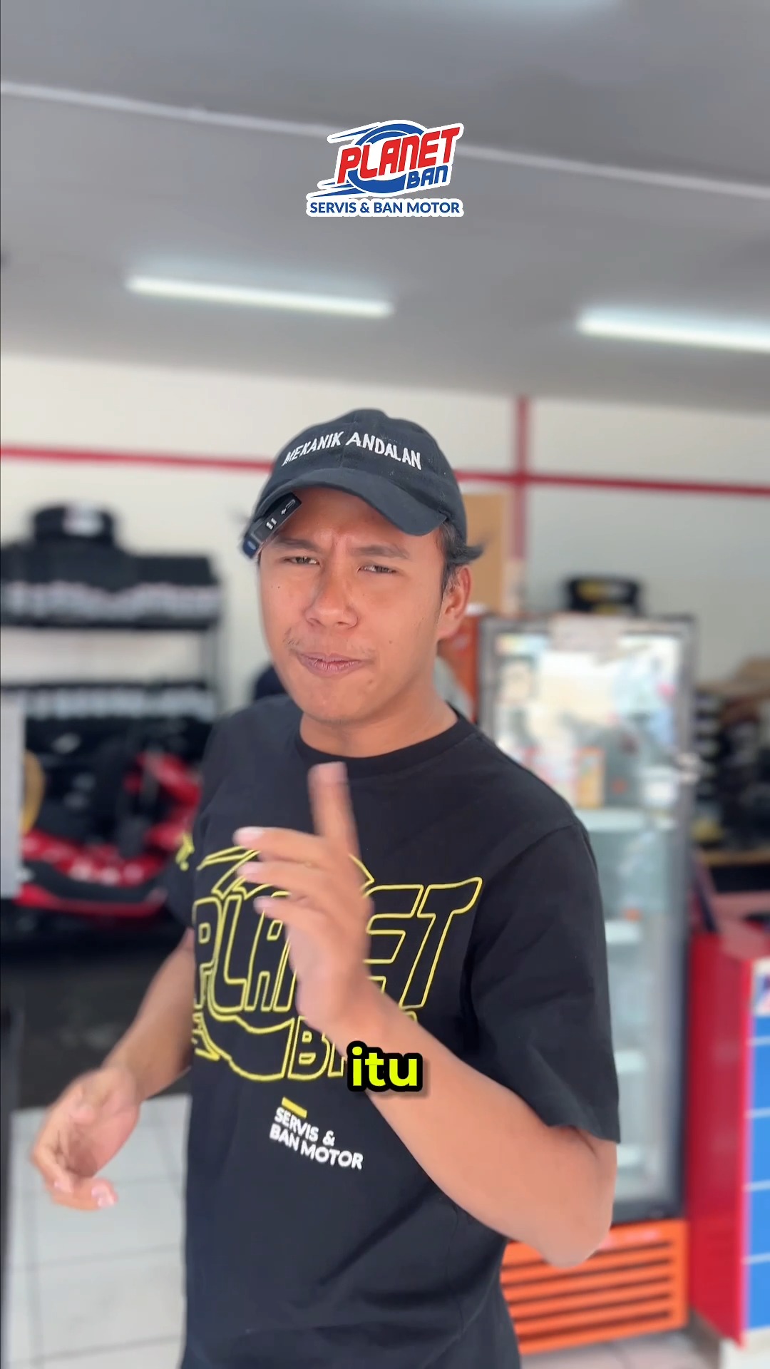 Oli yang menghitam tapi masih digunakan Bahaya banget Simak penjelasan dari Bang Net Ganti oli motor secara...