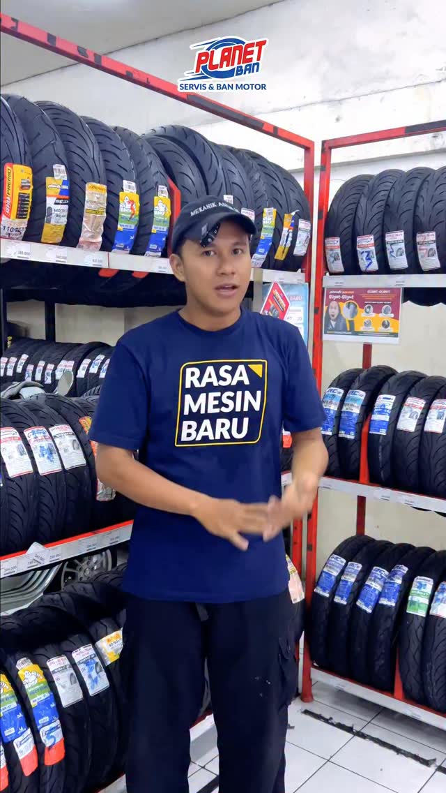 Bentar lagi long weekend waktunya ganti Ban Planeto Zeneos di Planet Ban Ban yang lebih lama botaknya, habisnya rata dan le...