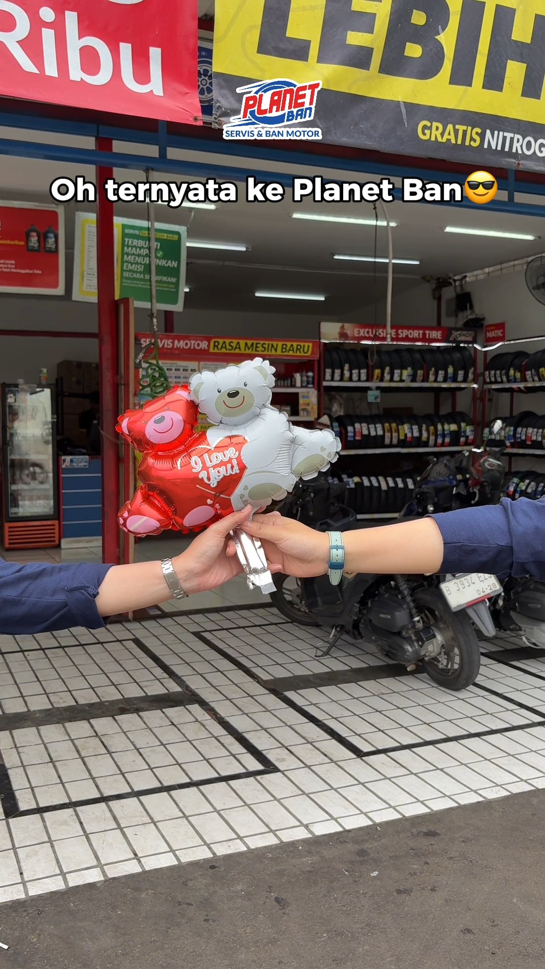  VALENTINE DAY ALERT Valentine makin cihuy karena Planet Ban lagi ada promo spesial pembelian ban di e commerce...