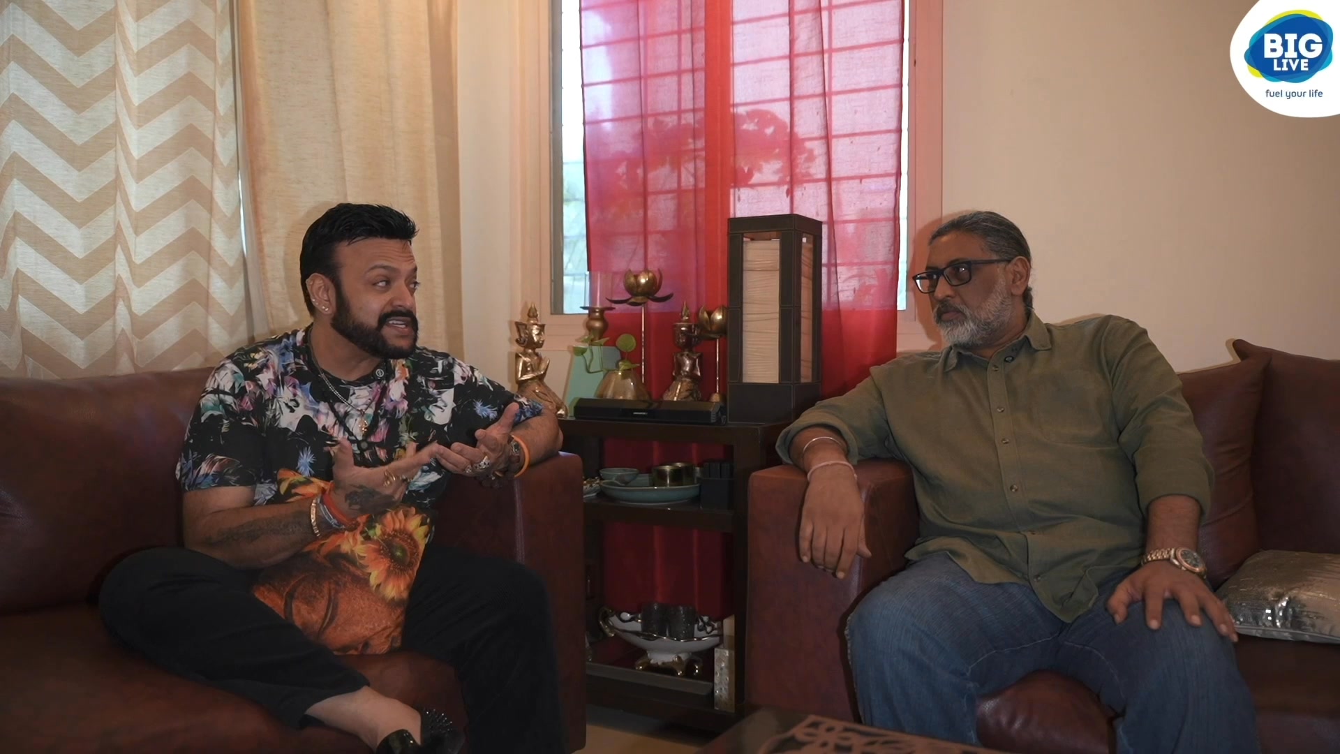 As part of our 50 year celebration, we visited real homes to clean, repaint, and refresh old rooftop water tanks. At Mr