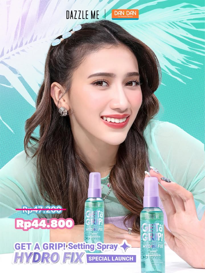 Ga ada lagi makeup cakey dan patchy Spray pagi pagi, makeup stay sepanjang hariii Ga p...