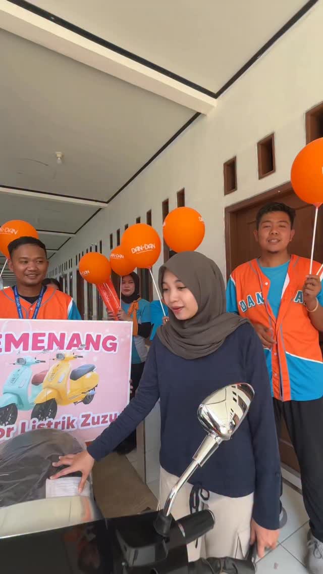 MOTOR LISTRIK dari Dan Dan beneran GRATIS dianter sampe depan rumah buat pelanggan setia Dan Dan Serang Pilar, Kak Fida ...