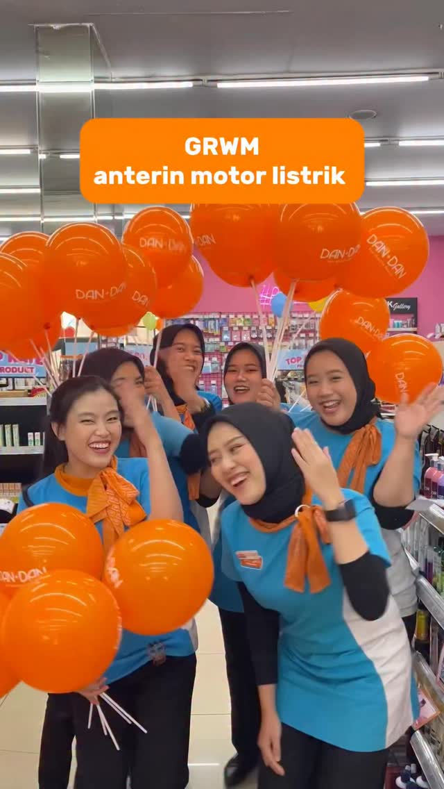 GRWM ayo ayo ayo anterin MOTOR LISTRIK dari Dan Dan Pekapuran dari program Kejutan Tahun Baru Semoga motor listrikn...