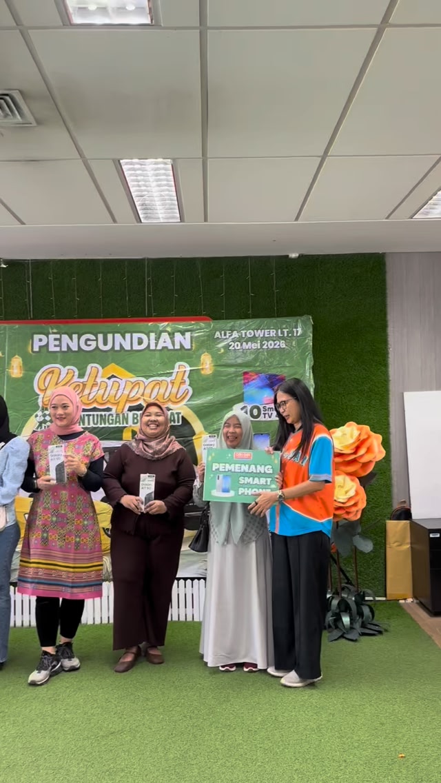 Wajah wajah sumringah para pemenang Ketupat Dan Dan 2026 yang mampir ke Head Office Dan Dan kemarin Gak semua bisa hadi...
