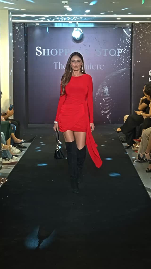 When the Juhu store becomes a runway, you know its a night to remember Visit the newest store and find the pieces everyone...