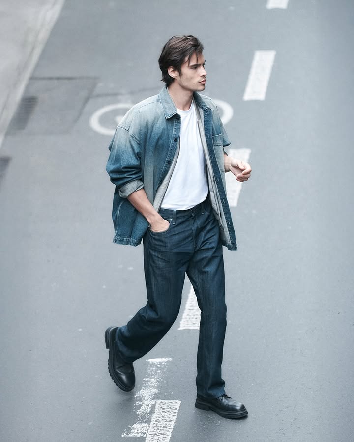 For days that keep you moving. For styles that keep going. Discover G Star more, only at Shoppers Stop