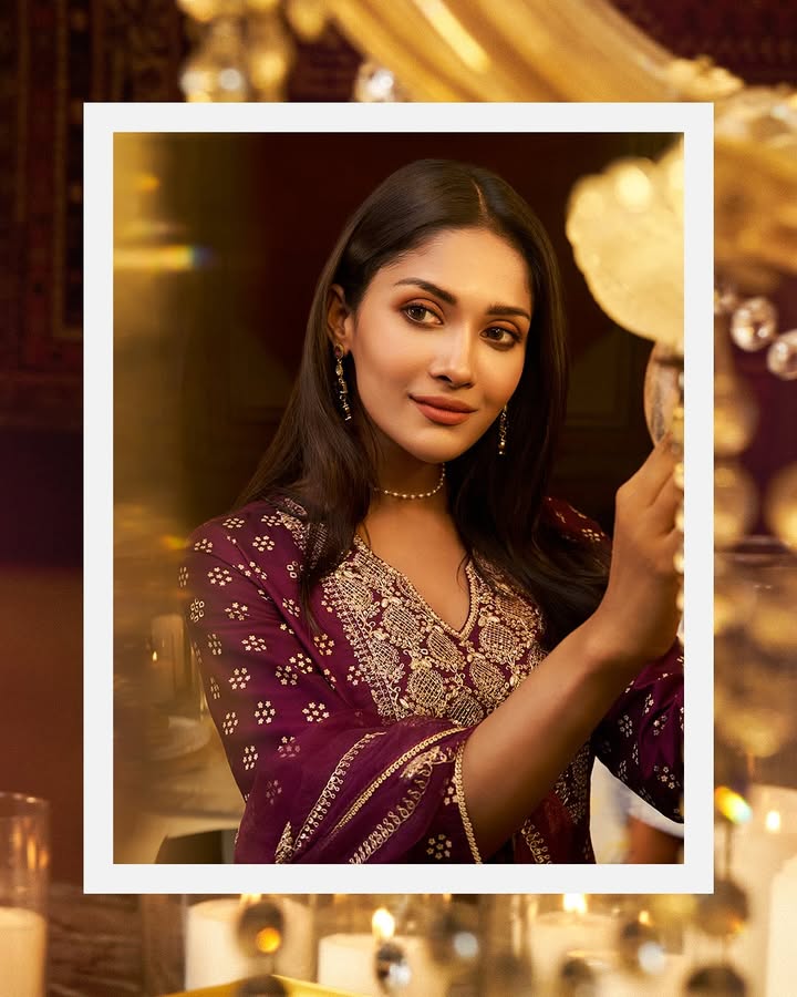 All decked up and ready to light up every gathering