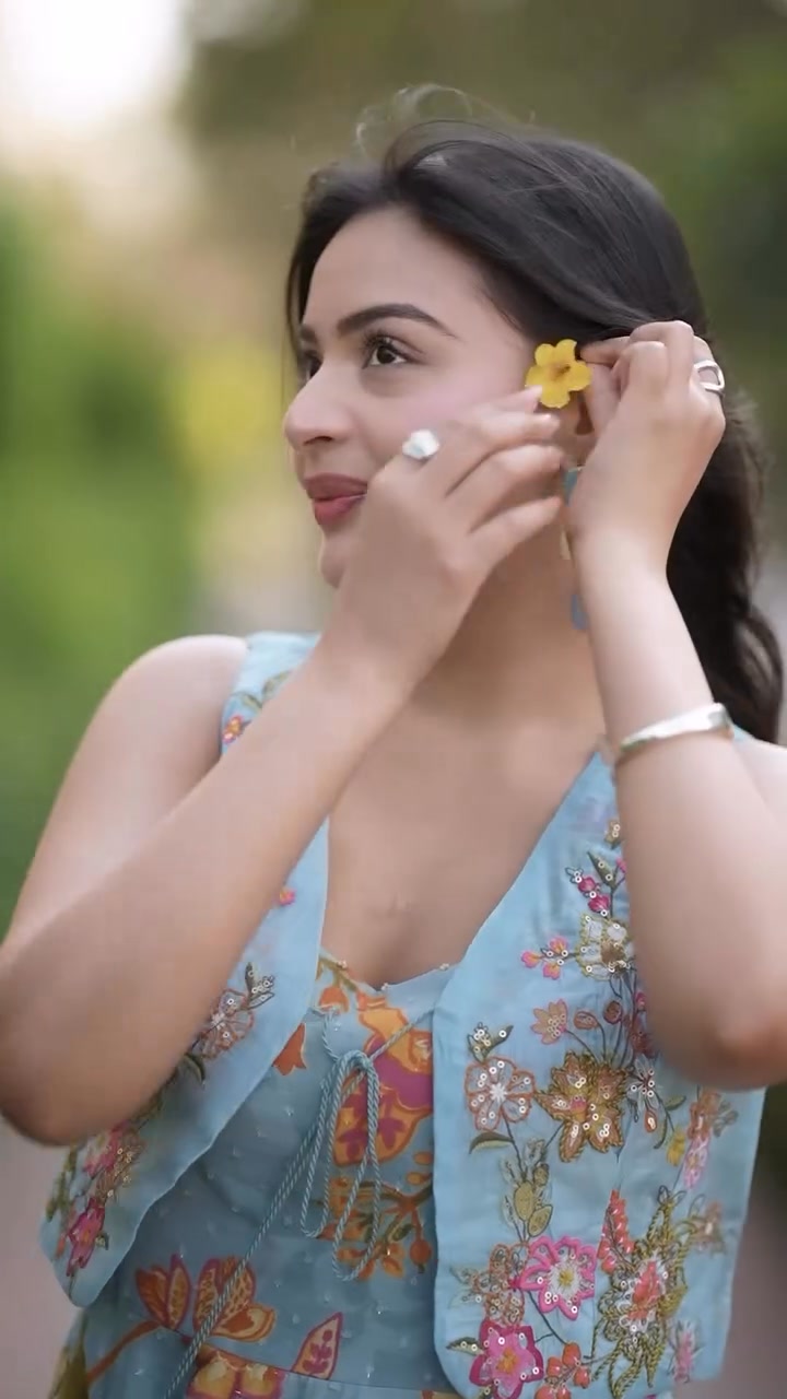 A little Paris, a little runway, and a whole lot of spring style with wforwoman PariswithW WforWoman SpringSummer2...