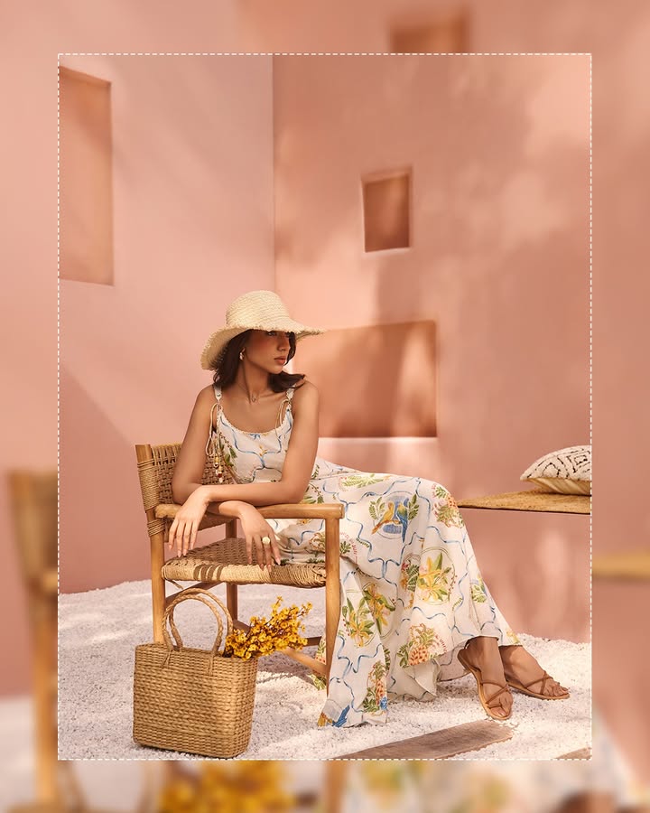 From your first plan to your last, this outfit is designed to effortlessly