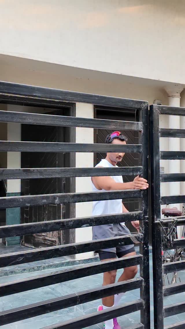 What suprreveryday means by a quick coffee run. 