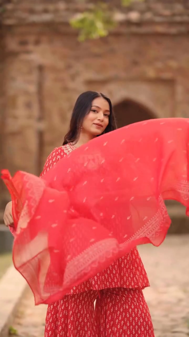 This Diwali, I only trust aurelia womenswear to handle my main character moment 