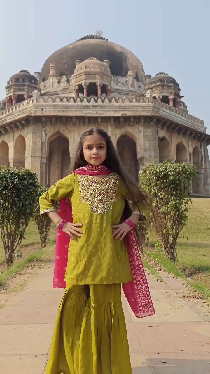 Sorry, cant talk right now Im busy being cute and trendy ...