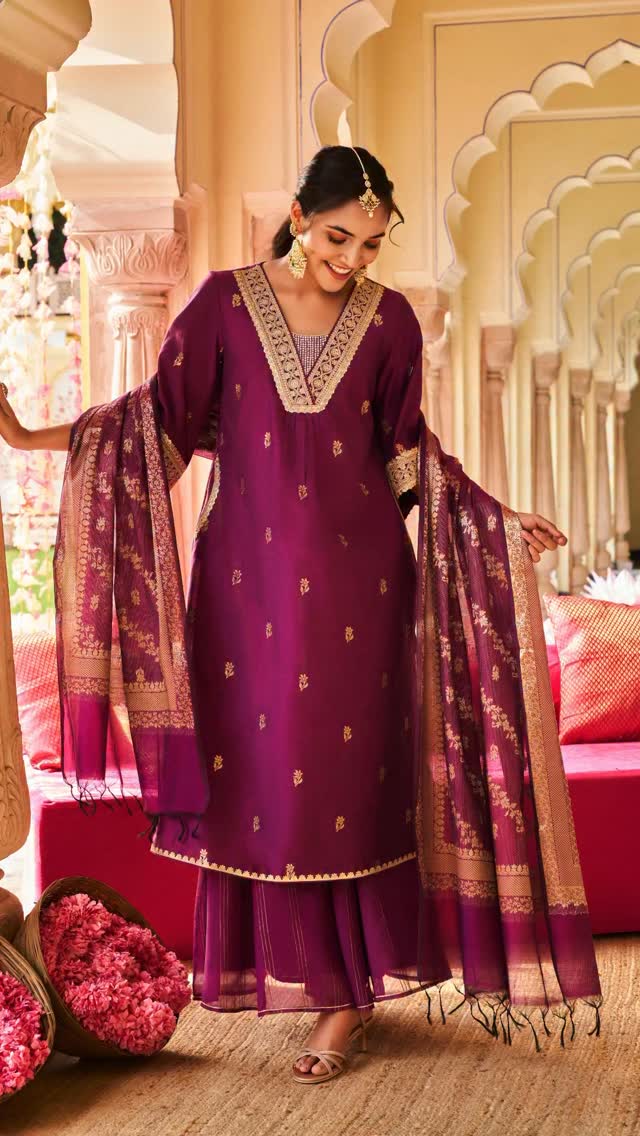 Grace, glow and just the right touch of grandeur