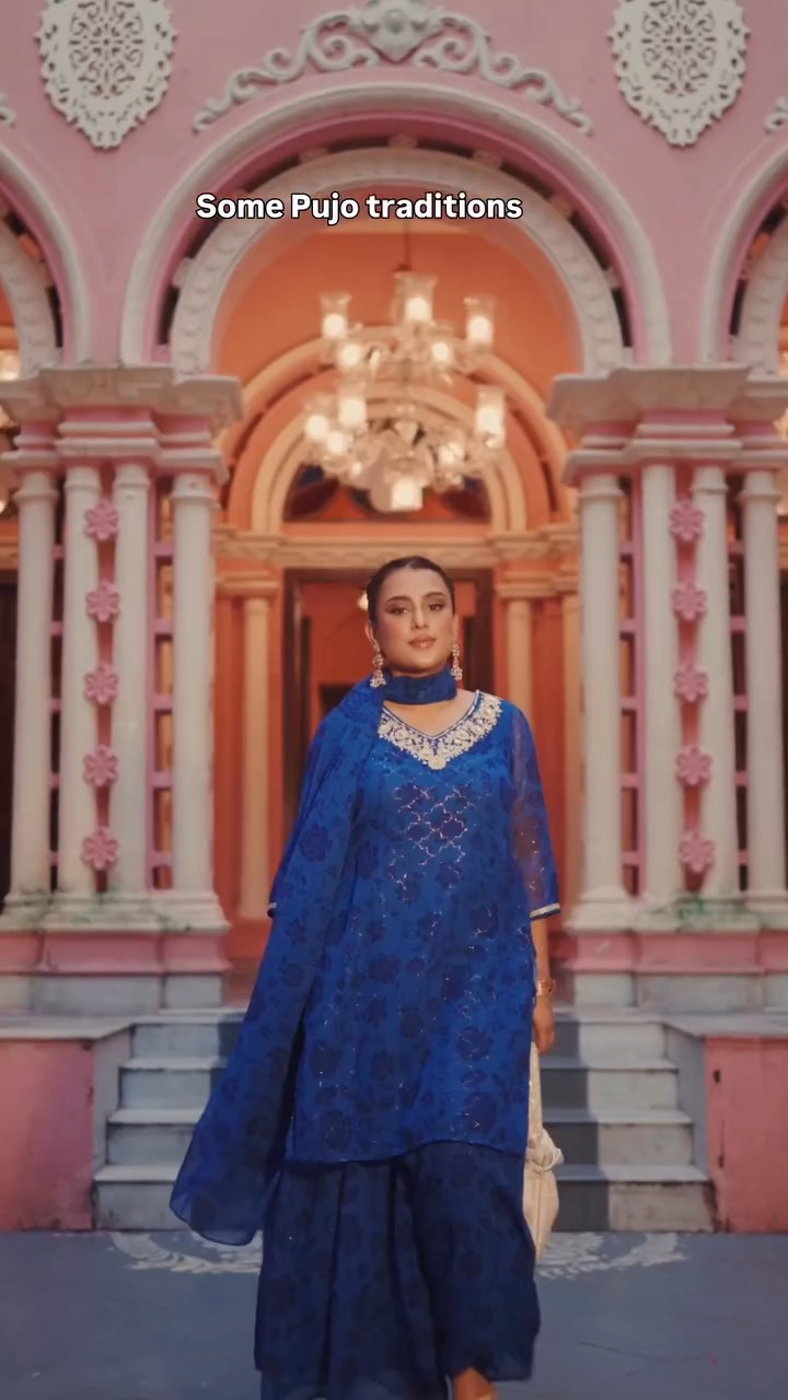 Three looks, one Pujo mood From traditional charm to contemporary elegance, serving my Durga Pujo style with Aur...