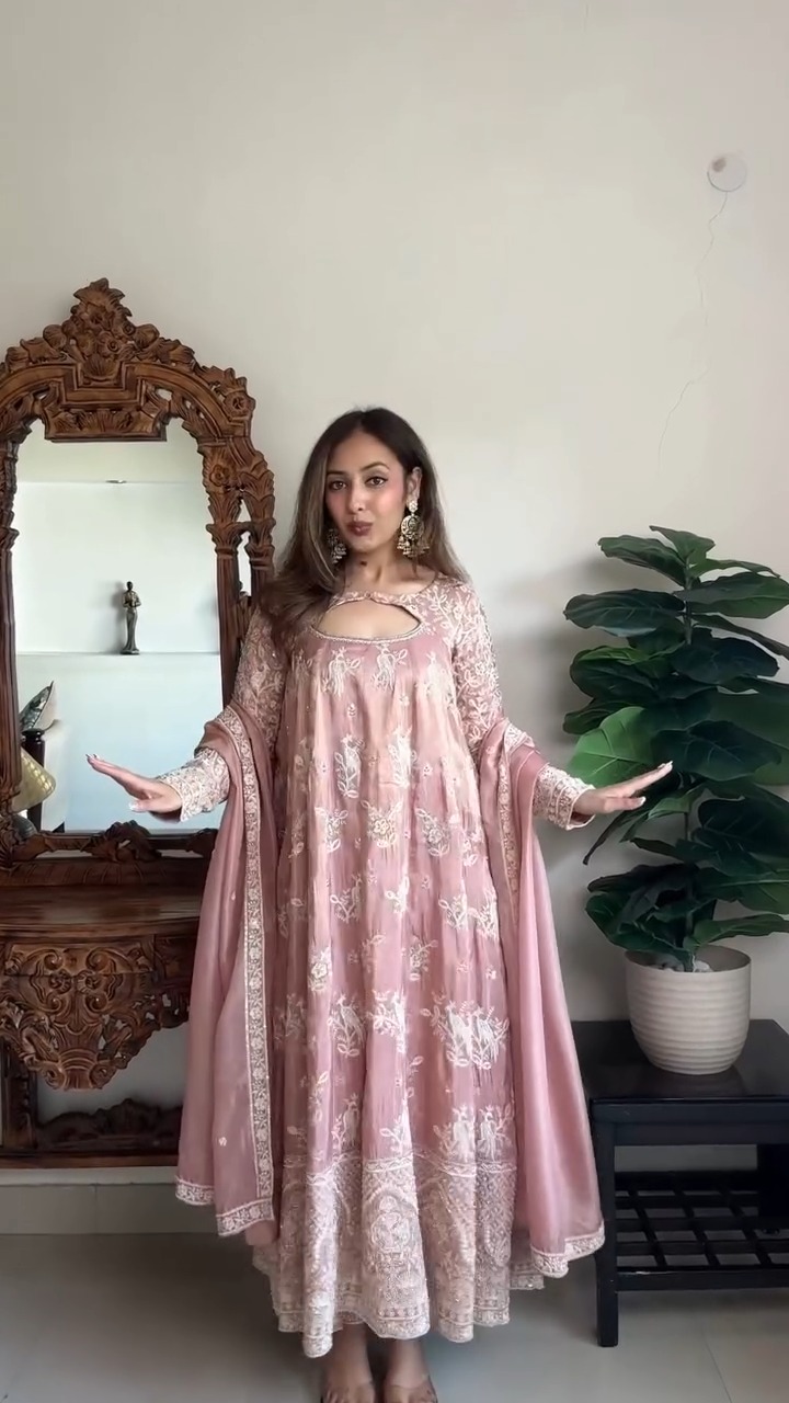 These aurelia womenswear looks are making me so excited for Navratri I love how each one has that perfect festive feel ...