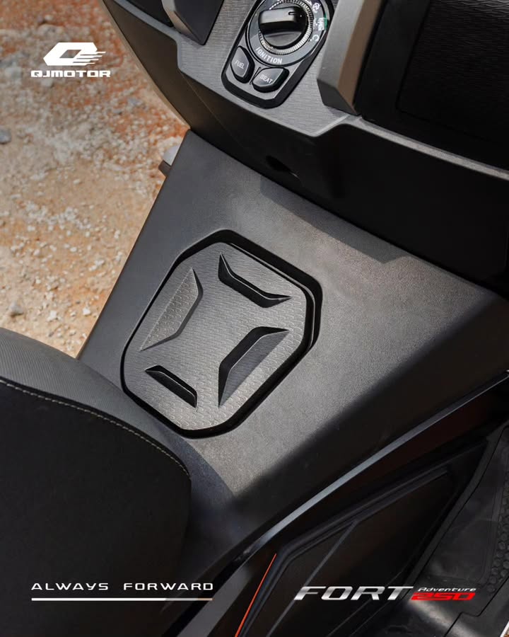 Tangki bensin FORT 250 ADVENTURE bukan cuma soal kapasitas, tapi soal rasa aman buat jalan lebih jauh tanpa kepikiran sering...