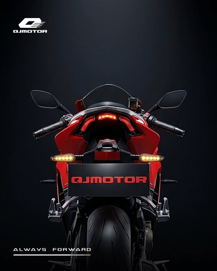 SRK 250 RA itu buat yang mau rasa sport tanpa ribet, tapi tetap bisa bikin adrenalin naik tiap kali gas dipelintir