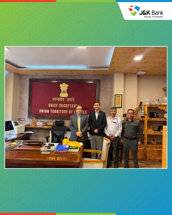 J K Bank CGM meets Ladakh Chief Secretary Discusses financial inclusion, affordable credit and entrepreneurship promotion ...
