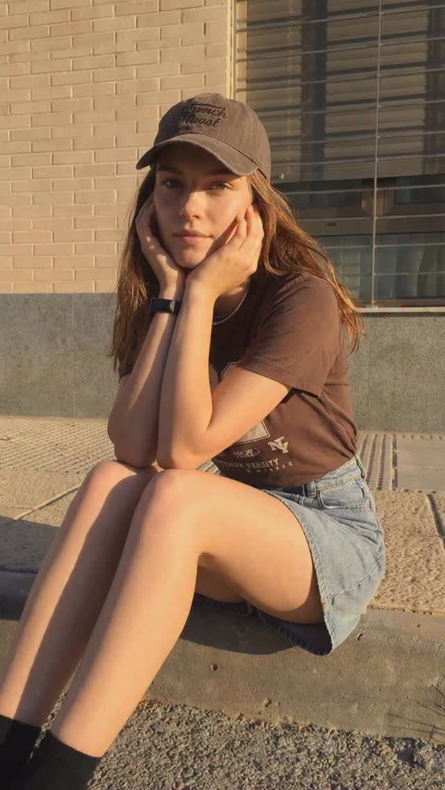 No plans, just direction wherever the sun goes. This is your sign to step out and stay Sunbound