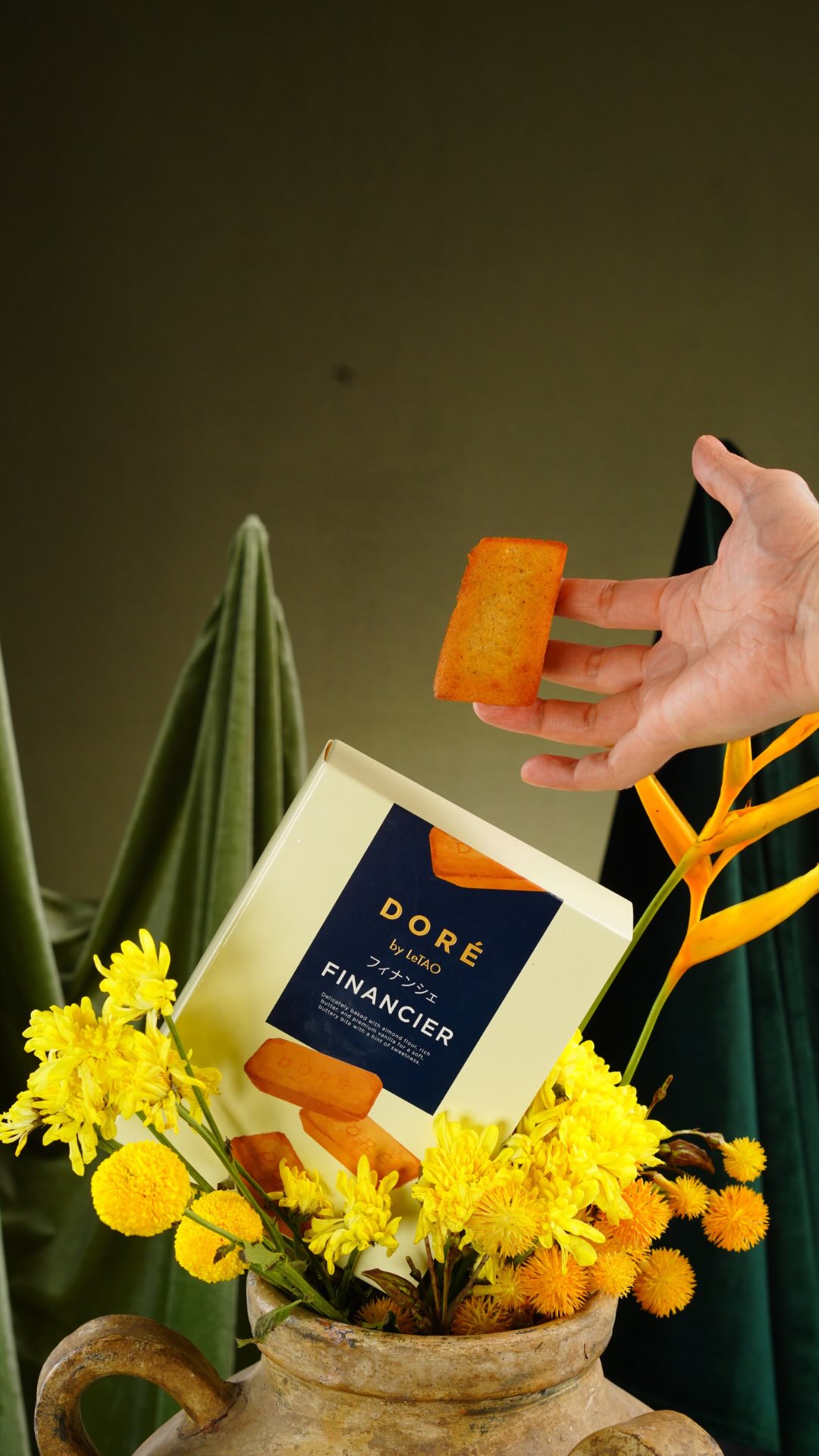 Pampering your ears with whats inside our Eid hampers Because every box is filled with little bites of joy to share wi...