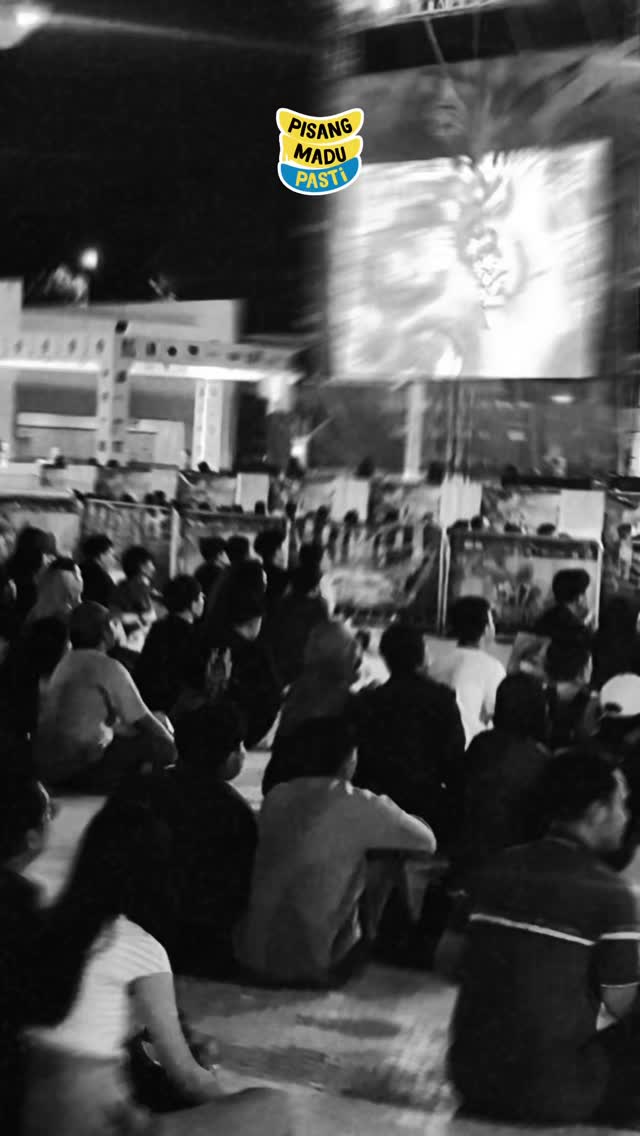 Euforia M7 Carnival masih kerasa sampai sekarang 5 hari kemarin di Stadion Madya bener bener definisi Solidarity ...