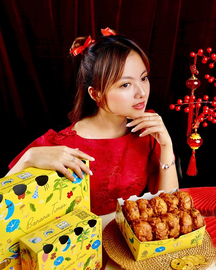 Gong Xi Fa Cai Saat lentera mulai menyala dan meja makan penuh hidangan, jangan lupa siapkan camilan manis untuk me...