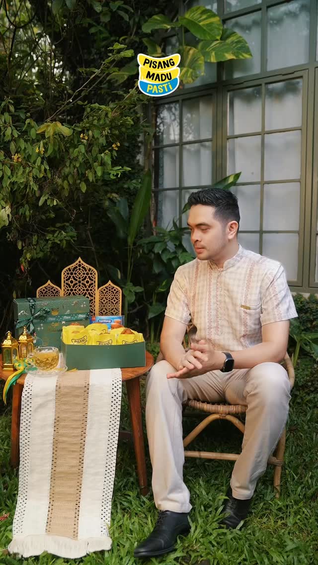 Lebaran terasa lebih lengkap dengan yang manis manis Sekarang Hampers Pisang Madu Pasti Bulat sudah resmi launchin...