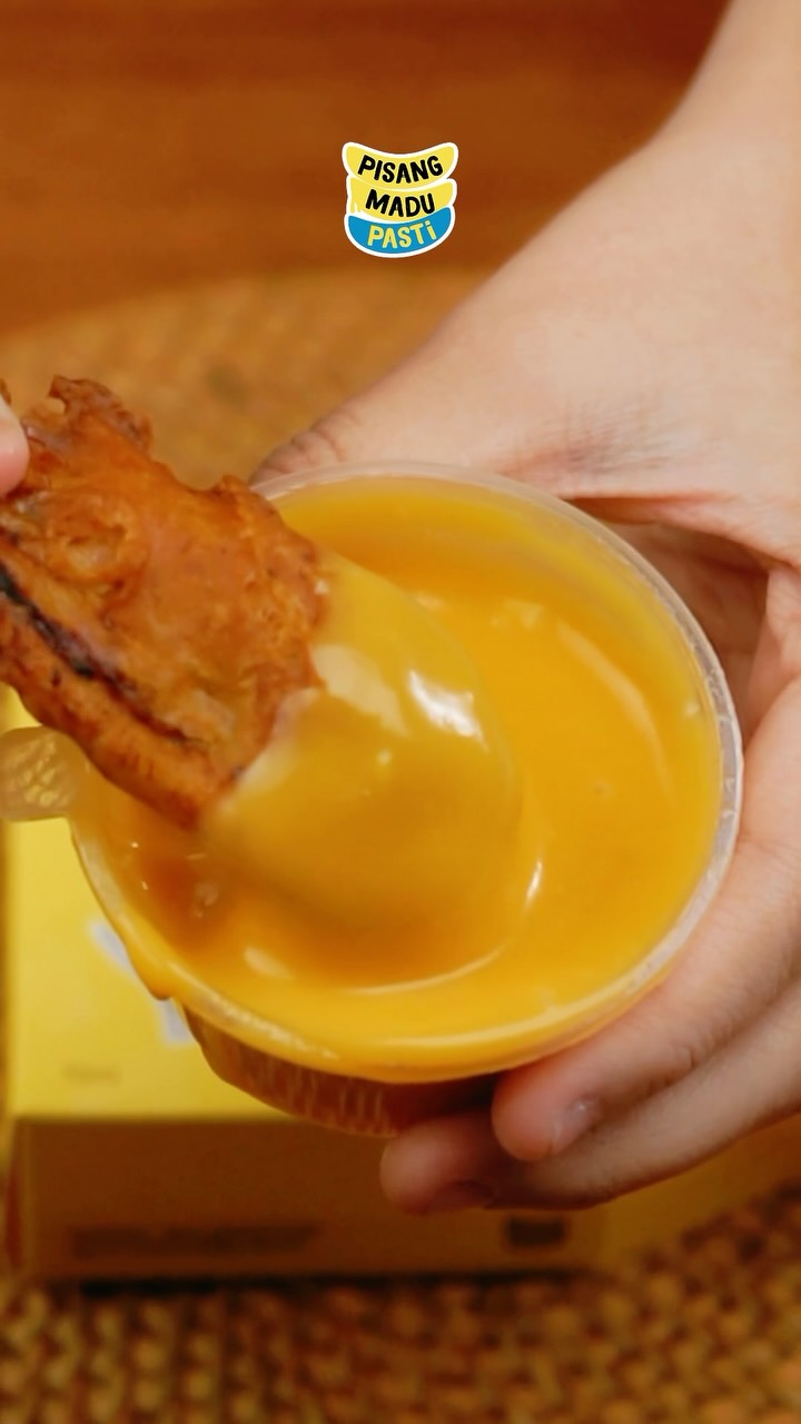 Unboxing something sweet Meet our newest favourite, Rich Kaya Jam One bite and youll know why pisangmadu...