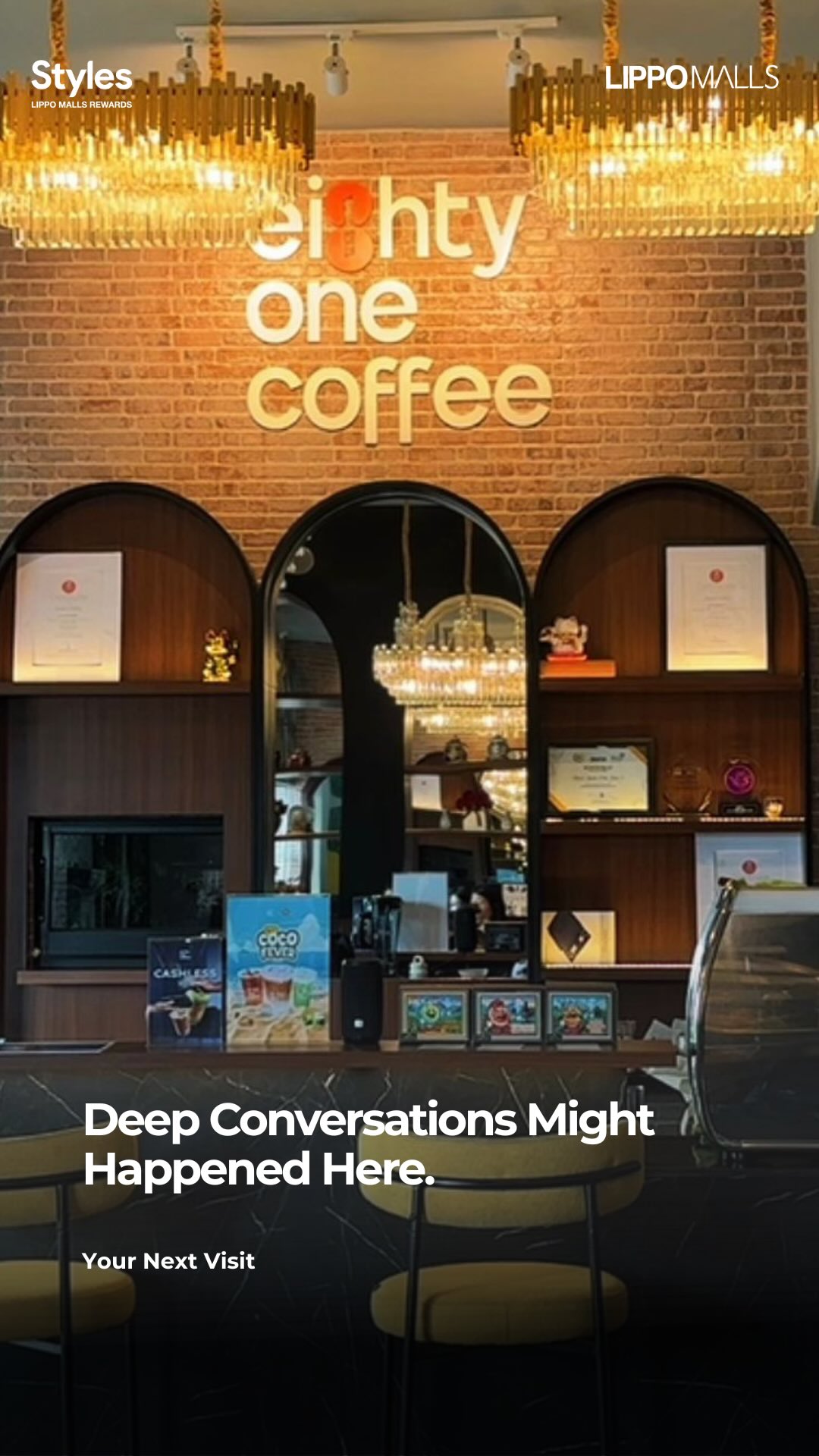Kalau lagi cari coffee shop dengan vibes hangat dan cozy, coba mampir ke Eightyone Coffee Interiornya elegan dengan ...
