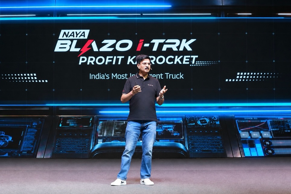 The leaders behind the all new Mahindra BLAZO i TRK share how a vision shaped by the realities of Indian trucking makes it ...