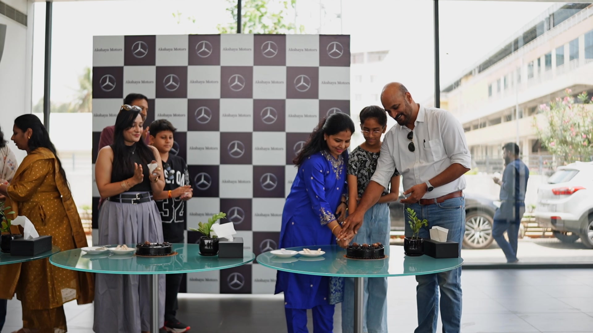 A special delivery at Akshaya Motors as Malavika Prajwal, Shalini Antony and Sahana Sathwick drive home the elegant GLA 220d...
