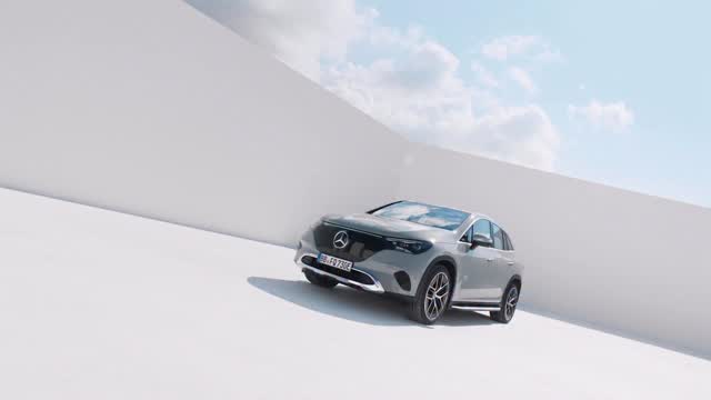 Servicing your Mercedes Benz now moves at your pace
