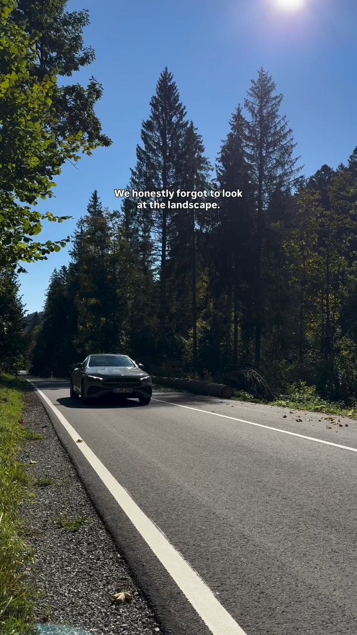 Stopped to film the view, but the CLE stole the show. georgecolbeanu MBcreator mercedesbenzindia MBSilverArrows