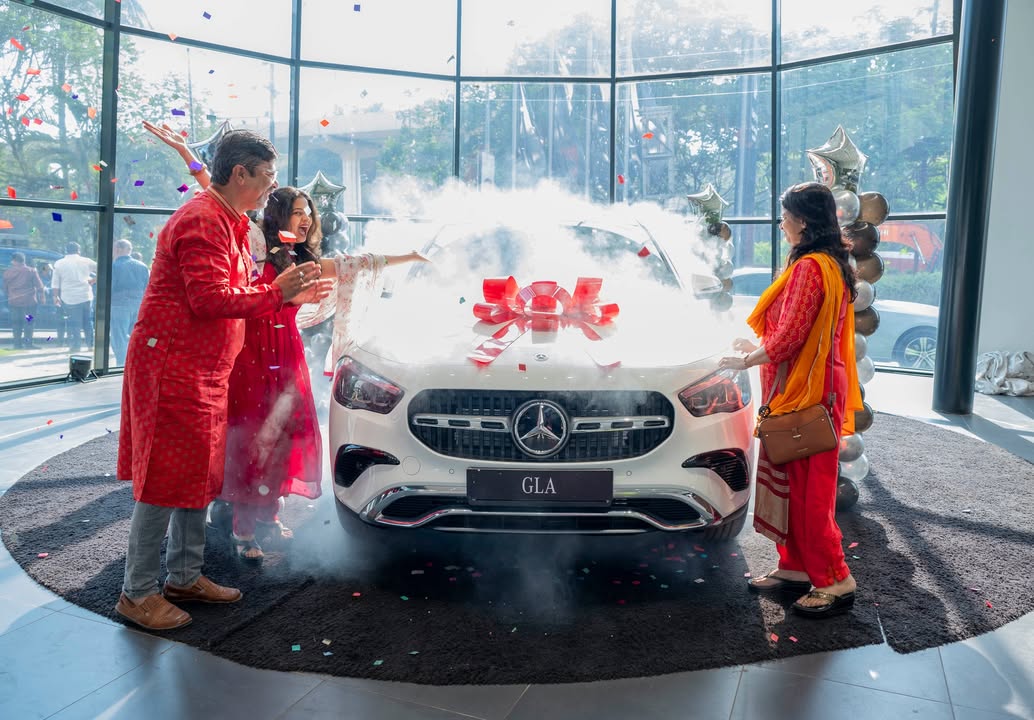 This Gudi Padwa, celebrations were marked with memorable deliveries across our Landmark Cars showrooms, from Churchgate to L...