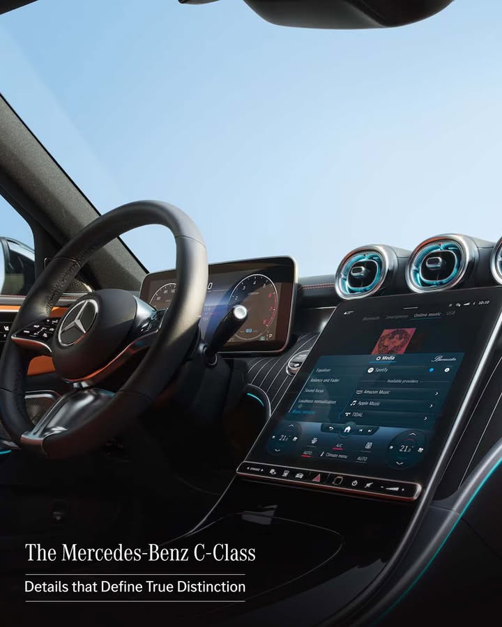 Thoughtfully designed with impecable finish,The Mercedes Benz C Class interior brings luxury in a space that makes every mo...