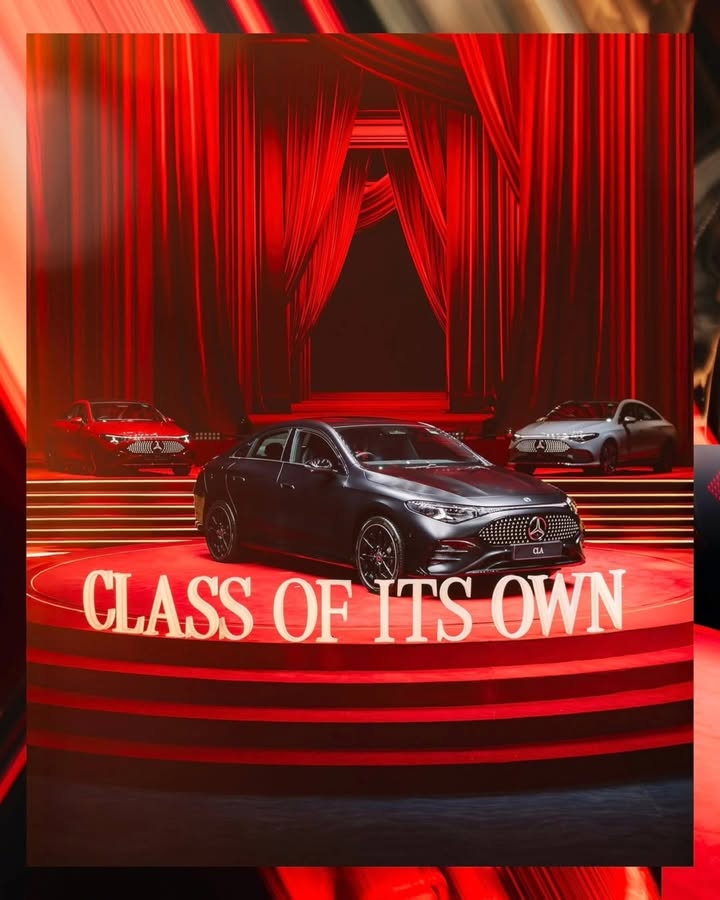 A night and a Star, both in a class of its own. The all new Mercedes Benz CLA. ClassOfItsOwn CLA MercedesBenzIndia
