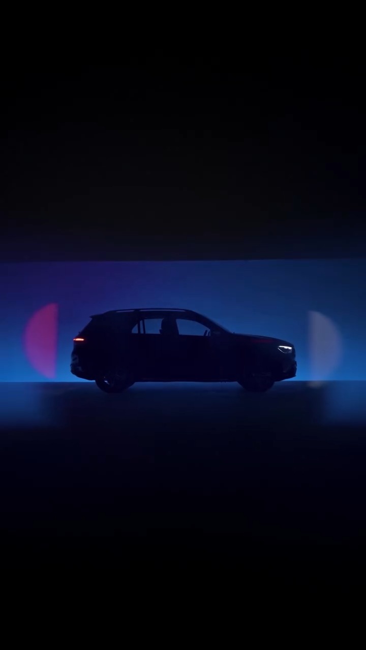 A new shade of intelligence. The Mercedes Benz GLE Night Edition. GLE NightEdition MercedesBenzIndia SilverStar Pune