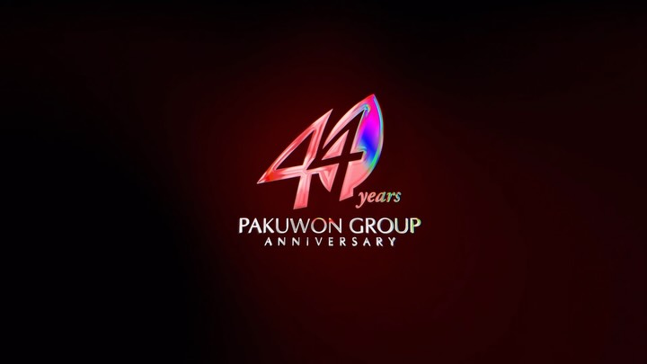 Dari fondasi kokoh hingga menjulang tinggi 44 tahun Pakuwon Group berkomitmen menciptakan ruang hidup, bekerja, dan berk...
