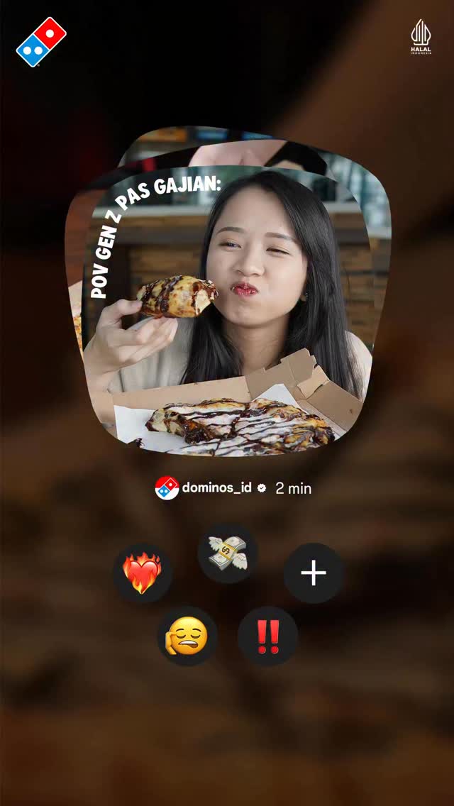 GEN Z MARI MERAPAT Mumpung baru gajian, gas long weekend JAJAN PIE PIZZA MARTABAK Rotinya tebal lembut, cokelatny...