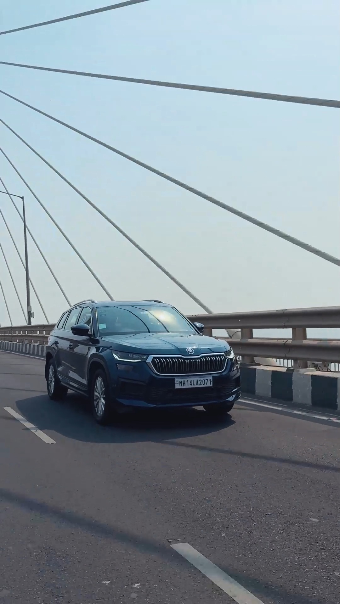 A vibrant weekend in Pune checklist, one scenic drive at a time. Make memories with family. Soak in the heritage at Zapurza Museum. Enjoy breathtaking views at Mauli Hills A vibrant weekend in Pune checklist, one scenic drive at a time. Make memories with family