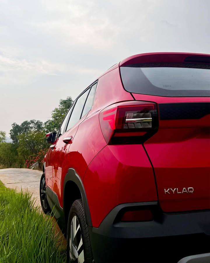 Every journey tells a story. For Rudresh Singh, it started in Bengaluru with his koda Kylaq, and it already feels like home. The build, the comfort, the control, everything about this car just fits Every journey tells a story