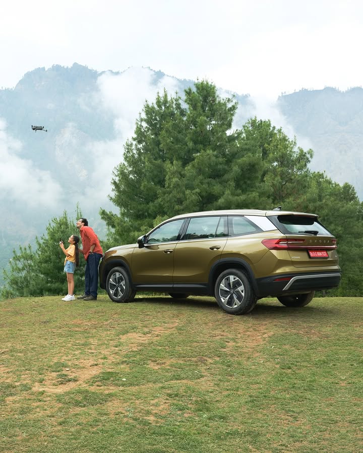 A great drive has a way of turning exploration into memories. Time spent together, discovering something new along the way