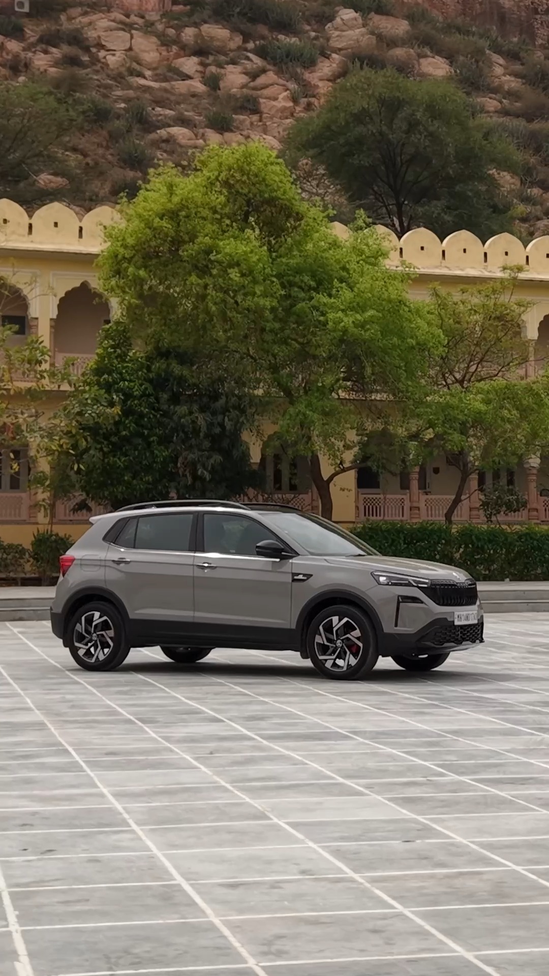 Effortless drives begin with the right engineering. The new koda Kushaq pairs responsive 1.0L and 1