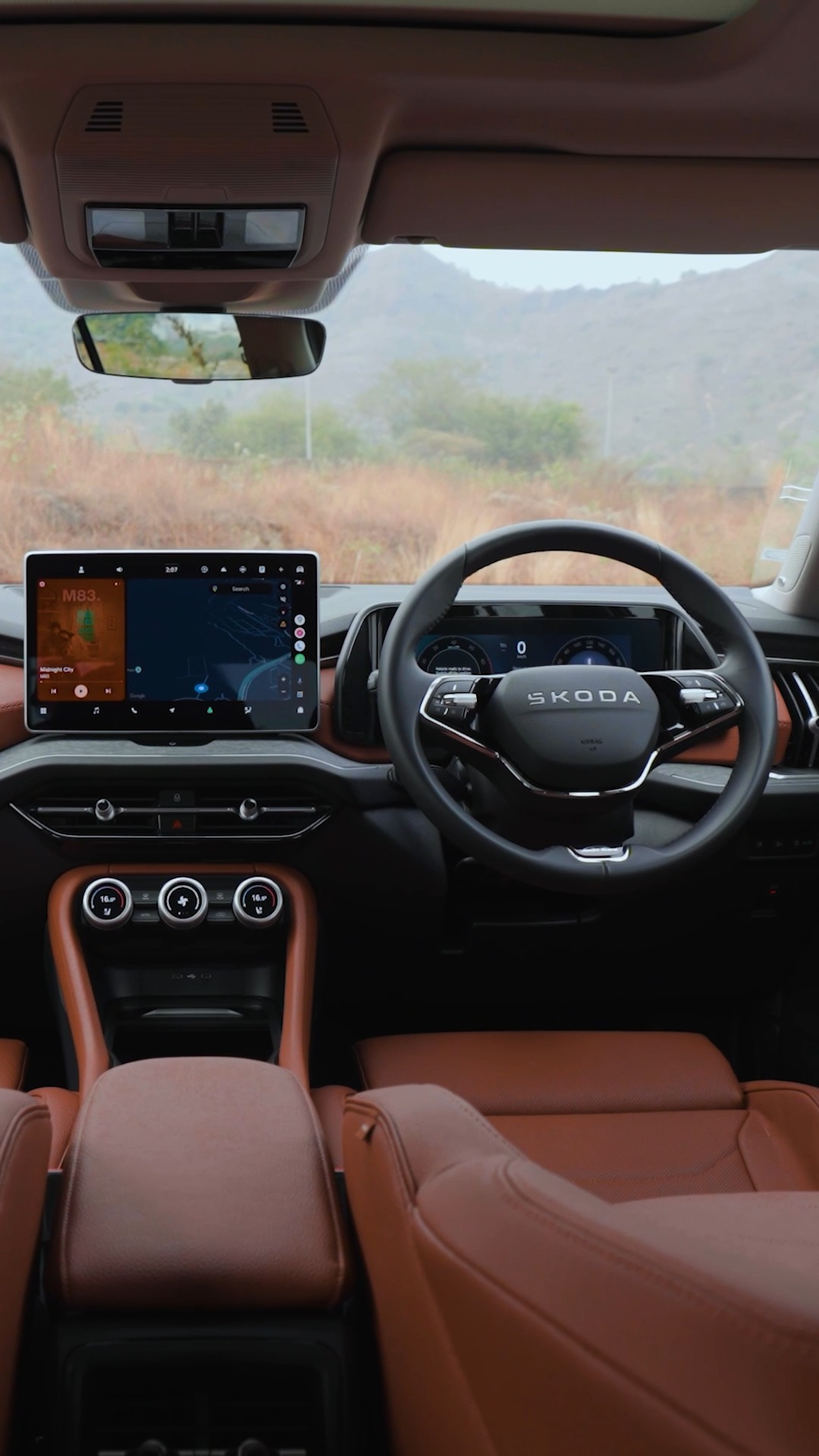 Every detail inside reflects luxury, as it should be. Settle into the koda Kodiaq and let everything else follow