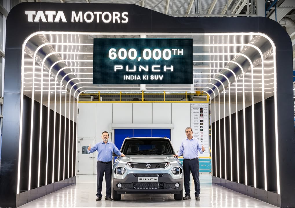 Designed by Tata Motors. Driven by India. Tata PUNCH India ki SUV. Now 6 lakh and counting
