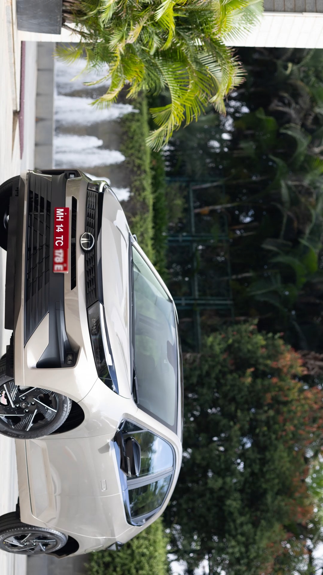 All eyes on the ALL NEW ALTROZ. Visit https bit.ly AllNewAltrozBookNow to book now