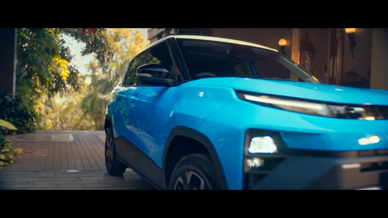 Command Max isnt a choice. Its a way of moving ahead on roads, in life, everywhere. Book Now. bit