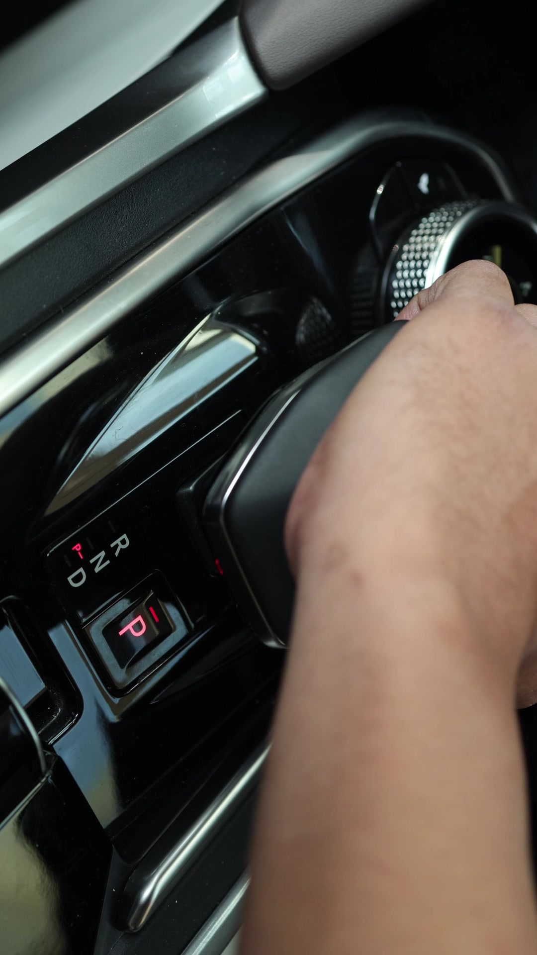 The new Harrier Petrol stirs your senses even before it comes alive. Visit https bit