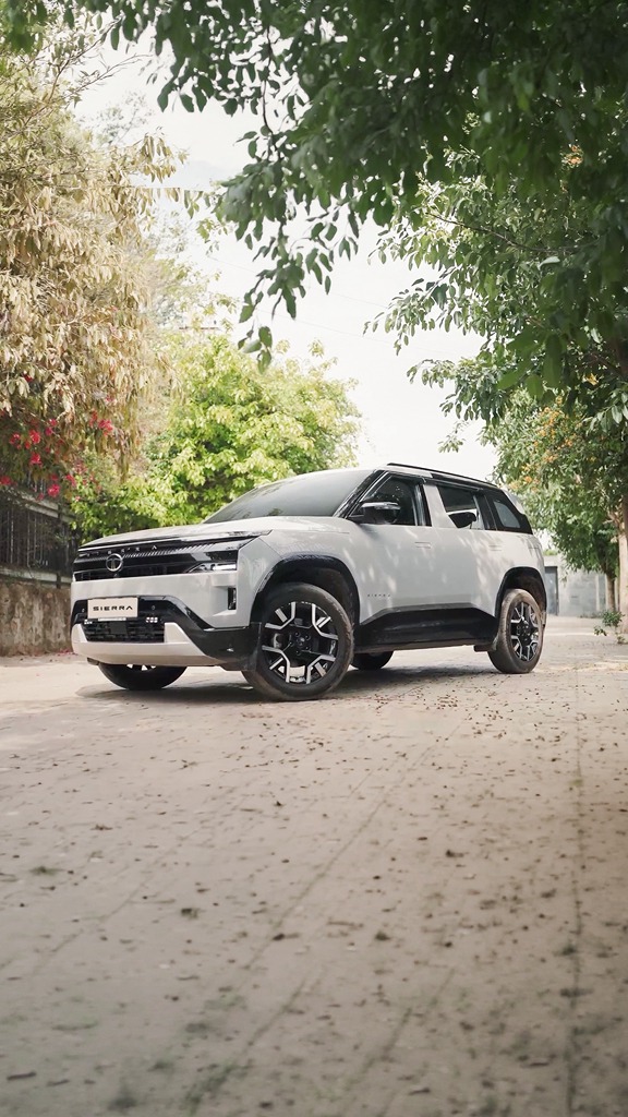 Sleek lines caught his eye. Power kept his attention. Sierra TataSierra EscapeMediocre