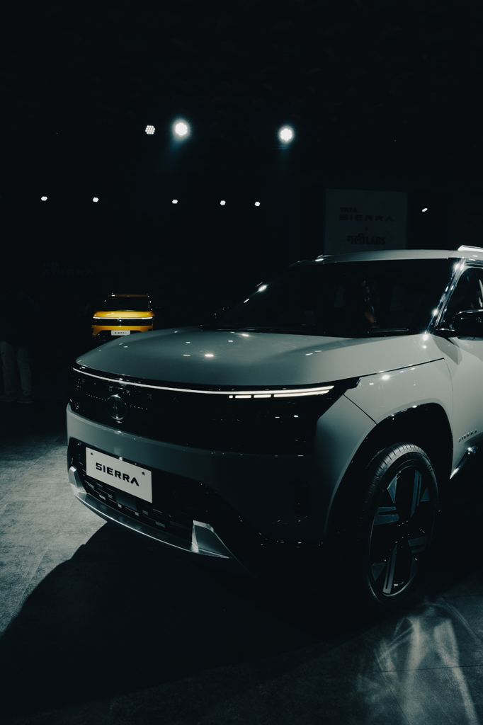 Most concept cars lose something on the way to production. But not the Sierra
